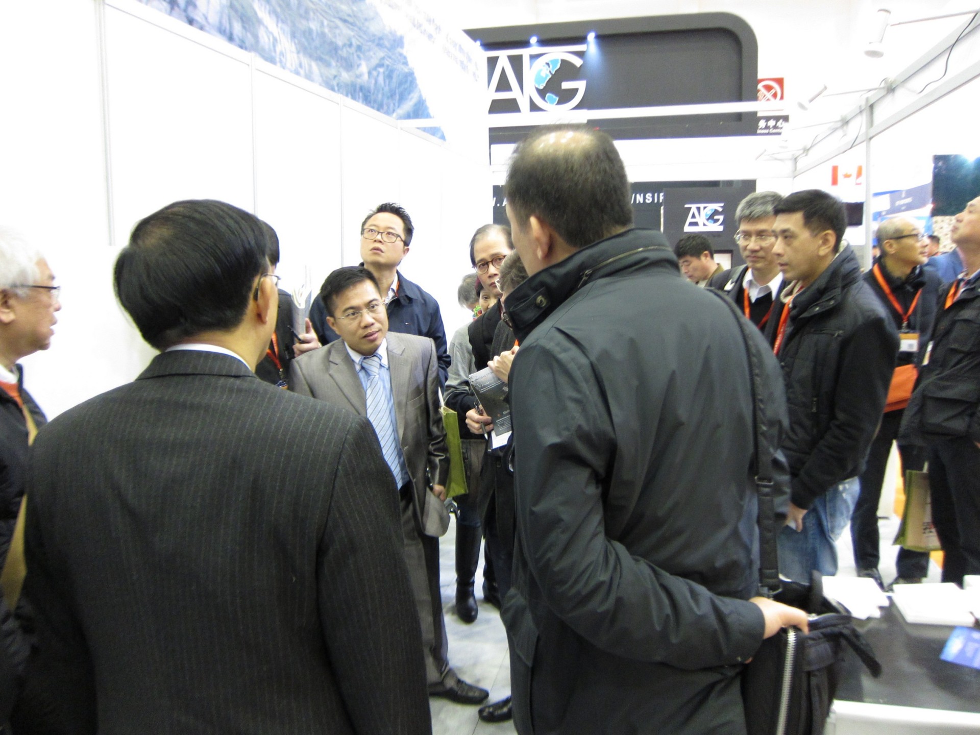 Connecting with Global Customers