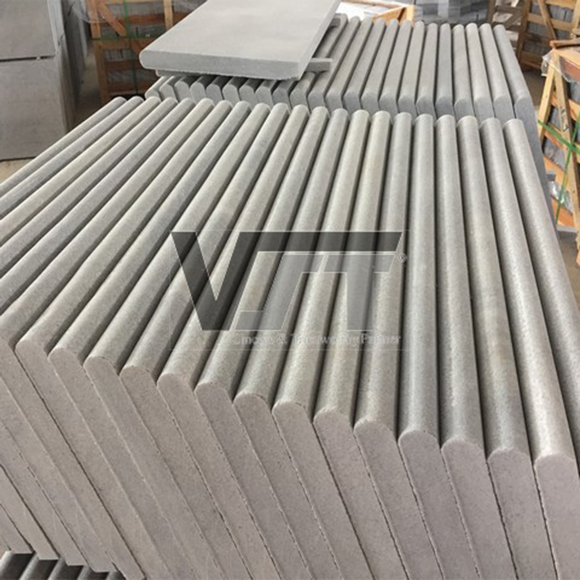 Sandblasted Bullnose Edge